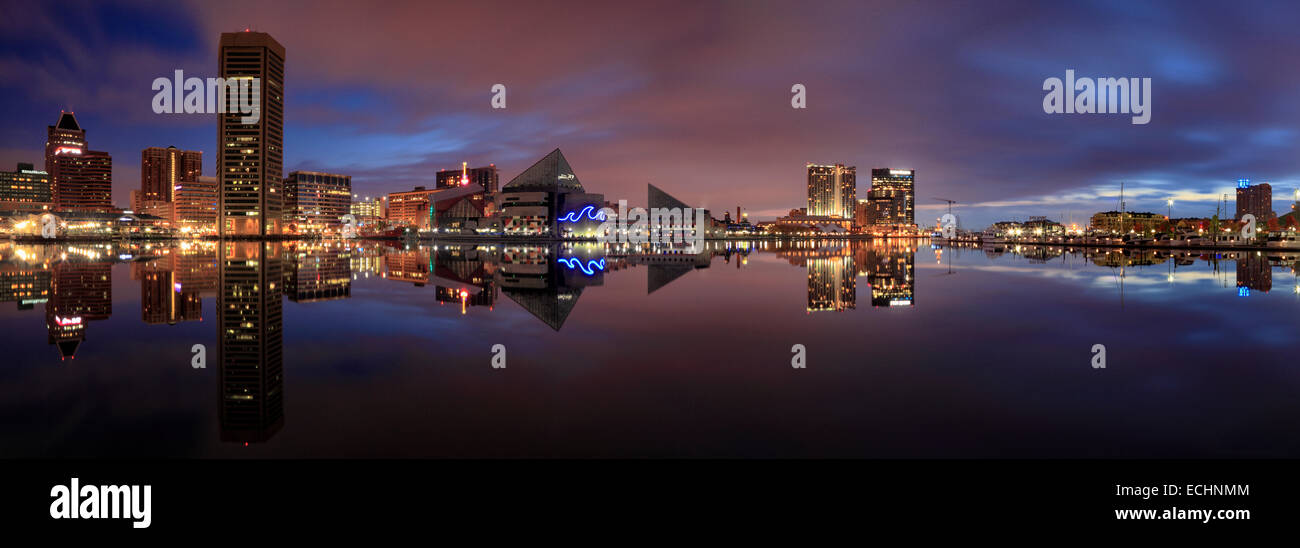 Baltimore harbor skyline hi-res stock photography and images - Alamy