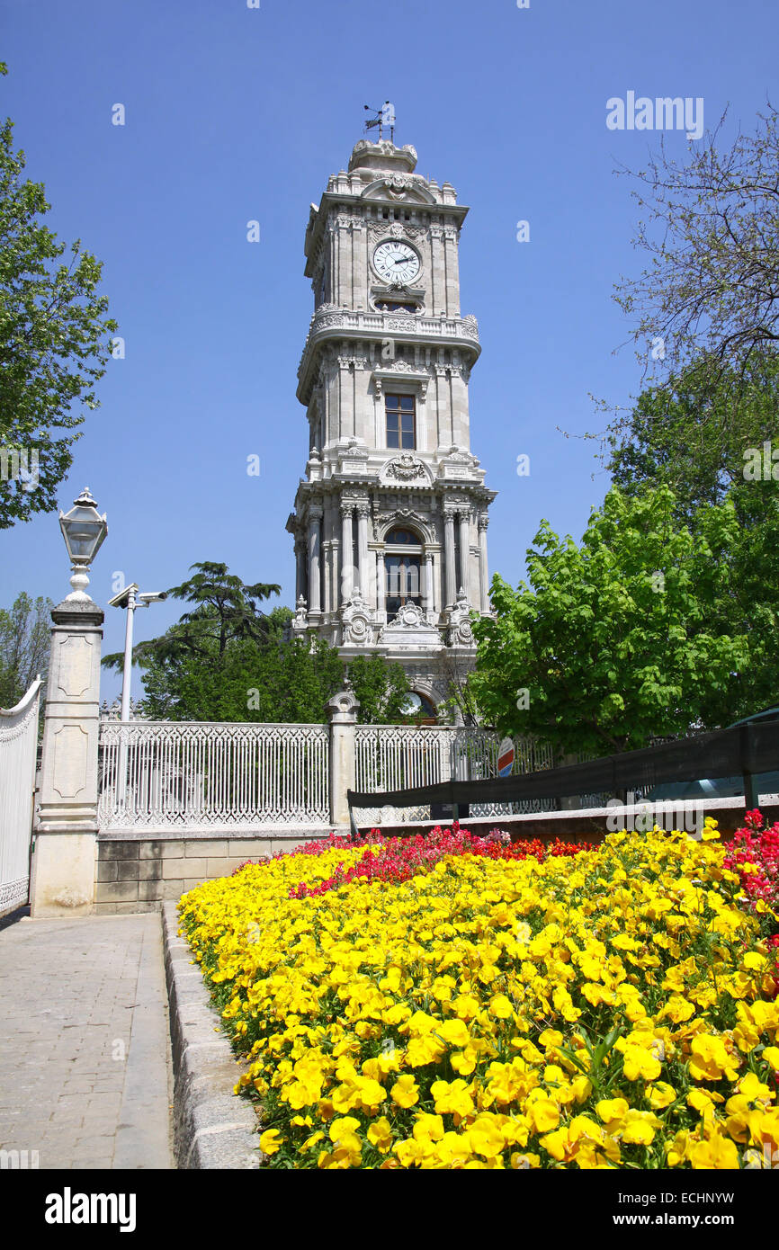 Clock tower dolmabahce palace hi-res stock photography and images - Alamy