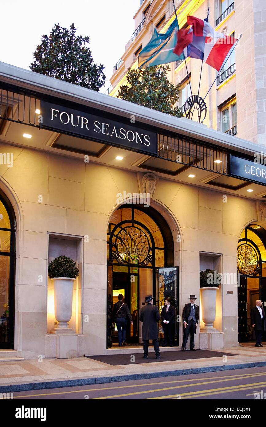 France, Paris, Georges V Avenue, Four Seasons Hotel George V Stock Photo -  Alamy