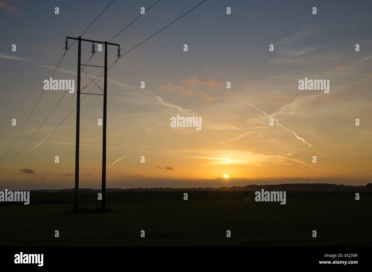 Open transmission hi-res stock photography and images - Alamy