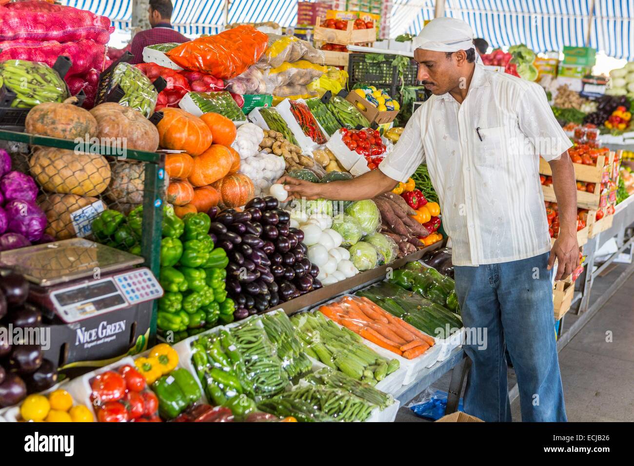 United Arab Emirates, Abu Dhabi, the fruits and vegetables market Stock