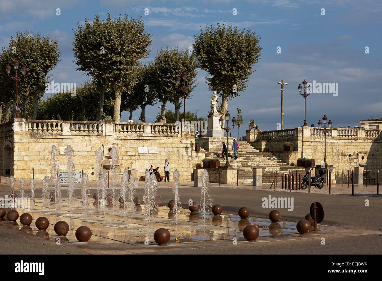Statue saint jacques on hi res stock photography and images Alamy