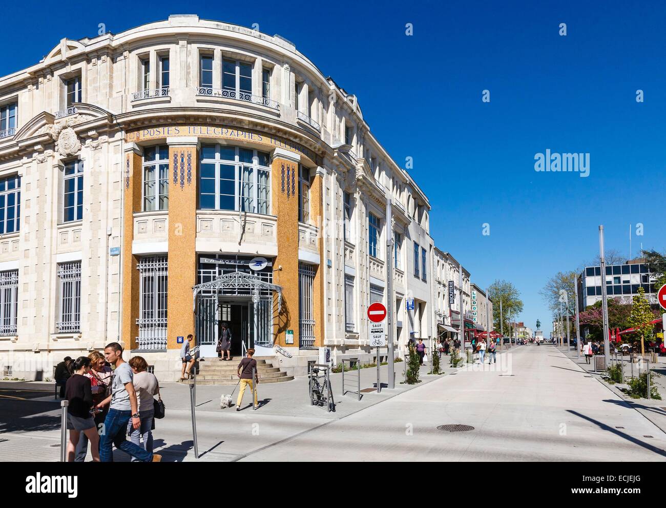 France, Vendee, La Roche sur Yon, post office building Stock Photo