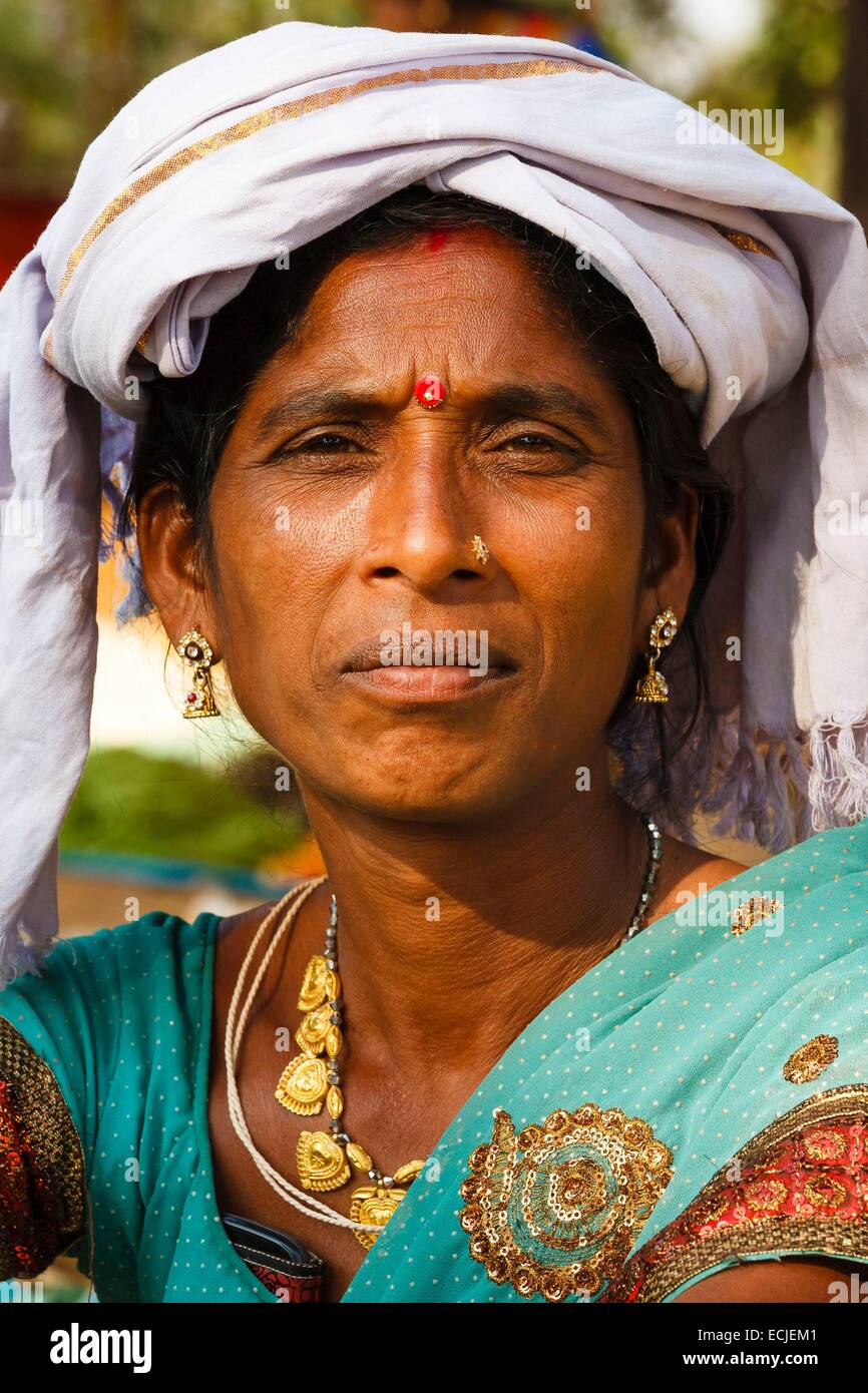India, Chhattisgarh, Sonarpal, adivasi woman portrait Stock Photo