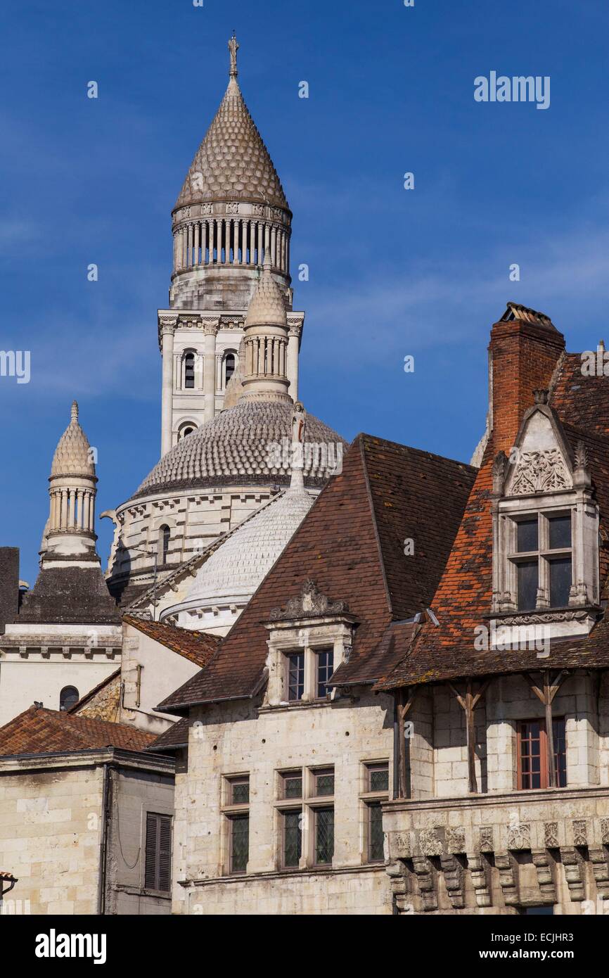 France, Dordogne, Perigord Blanc, Perigueux, Saint Front Byzantine ...