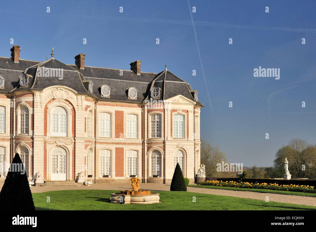France, Somme, Long, castle of Long built in 1733 and its garden Stock Photo