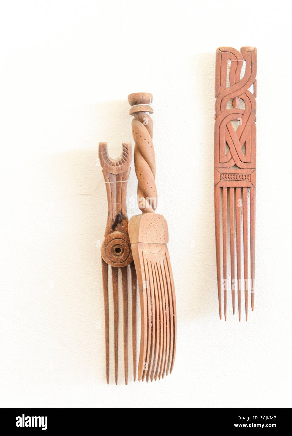 Handcrafted wooden combs at the Saamaka Museum, displaying the Maroon culture at Pikin Slee, Suriname Stock Photo