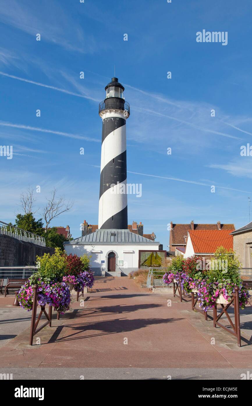France, Nord, Petit Fort Philippe, lighthouse Stock Photo