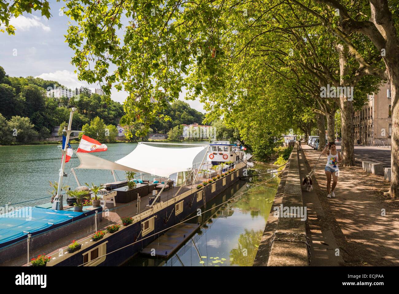 France, Rhône, Lyon, district of Vaise, arge house quay of the Commerce with a view of Cuire Stock Photo