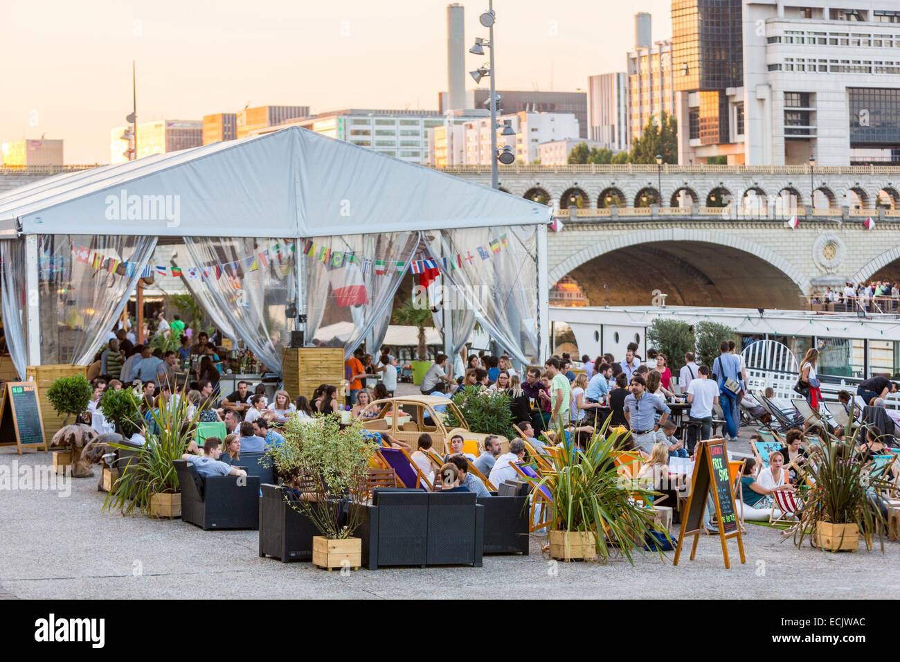 France, Paris, the Seine quay, Quai de la Rapee buildings Stock Photo ...