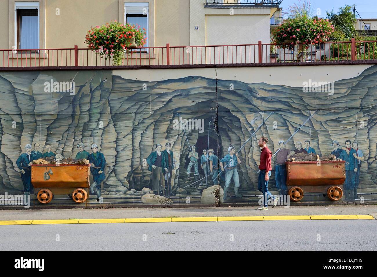 France, Moselle, Fensch Valley, Algrange, Four Mines mural dedicated to iron miners by artist Greg Gawra Stock Photo