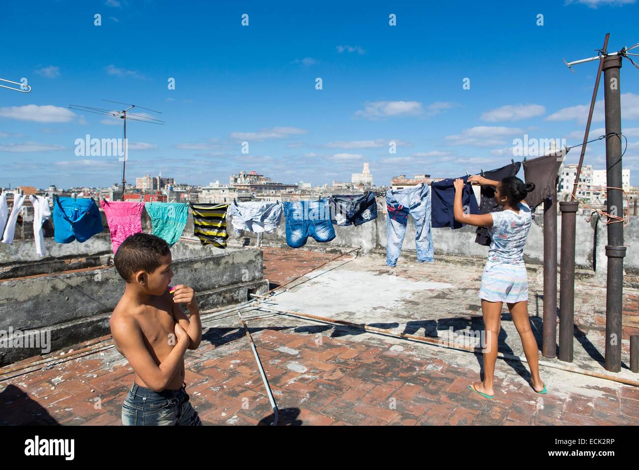 Cuba, La Habana, daily life on the roofs of La Habana nearby the Estacion Central (Railway station) Stock Photo