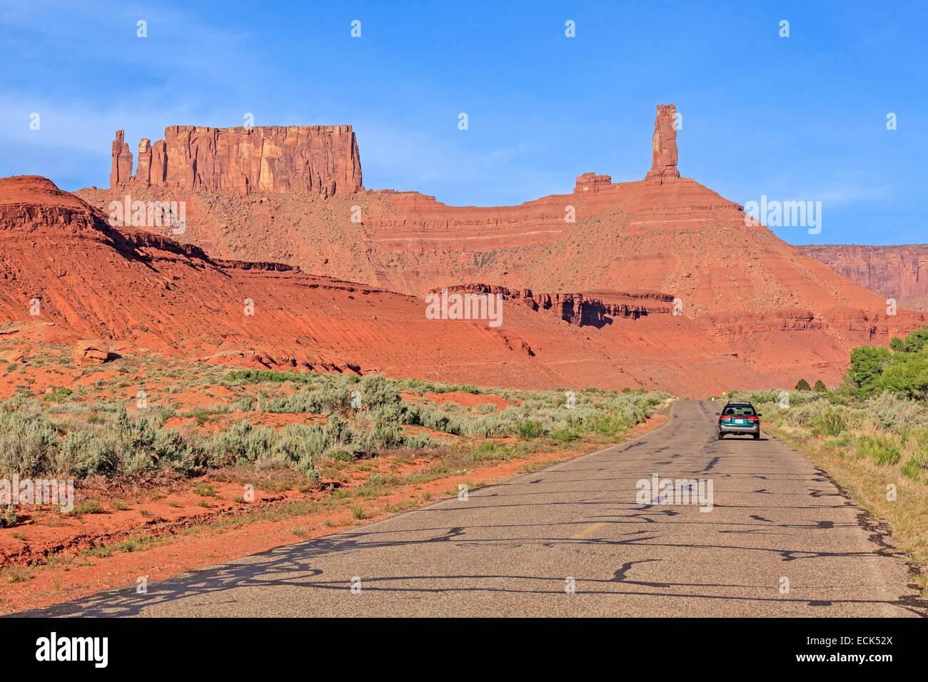 United States, Utah, Colorado Plateau, Castle Valley east of Moab, Castletown Tower (right) and The Rectory (left), Castletown Tower is world renowned for its classic rock climbing routes, the most famous of which is the Kor-Ingalls Route featured in the Stock Photo