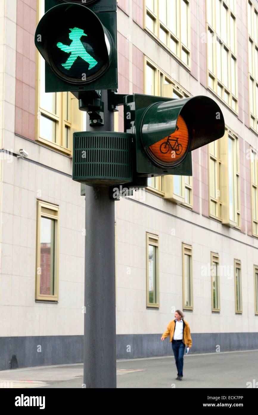 Germany, Berlin, Ampelmann, red and green men on pedestrian lights in the former GDR Stock Photo