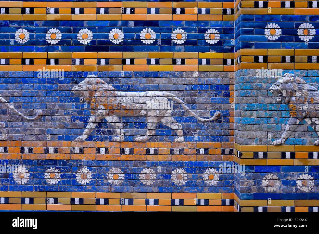 Germany, Berlin, Museum Island, listed as World Heritage by UNESCO, Pergamon Museum (Pergamonmuseum), Ishtar Gate, built in 580 BC (Neo Babylonian Empire) by King Nebuchadnezzar II in Babylon (Irak), antique ceramic frieze with lions Stock Photo