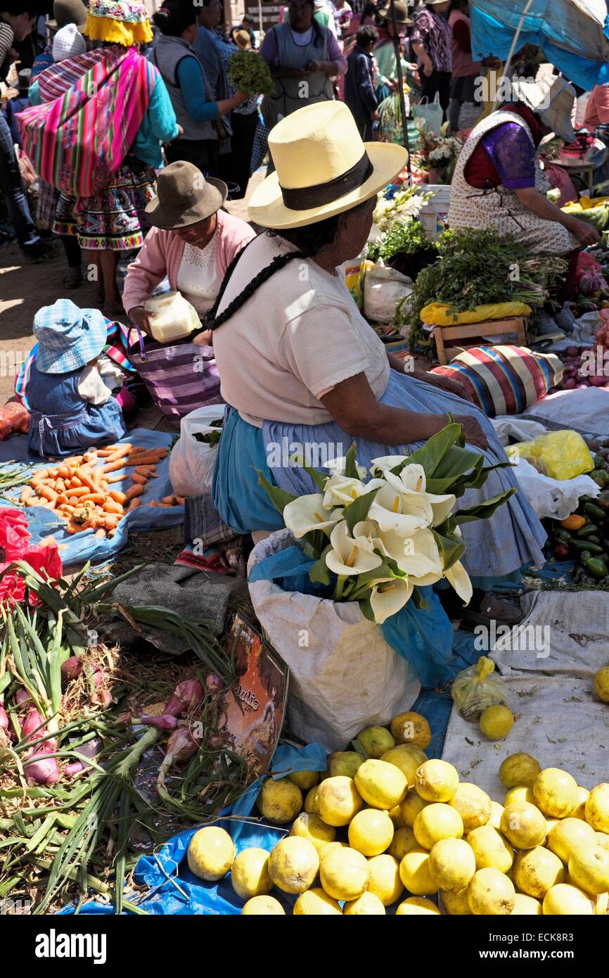 Peru, Cuzco province, Pisac, the Sunday market Stock Photo
