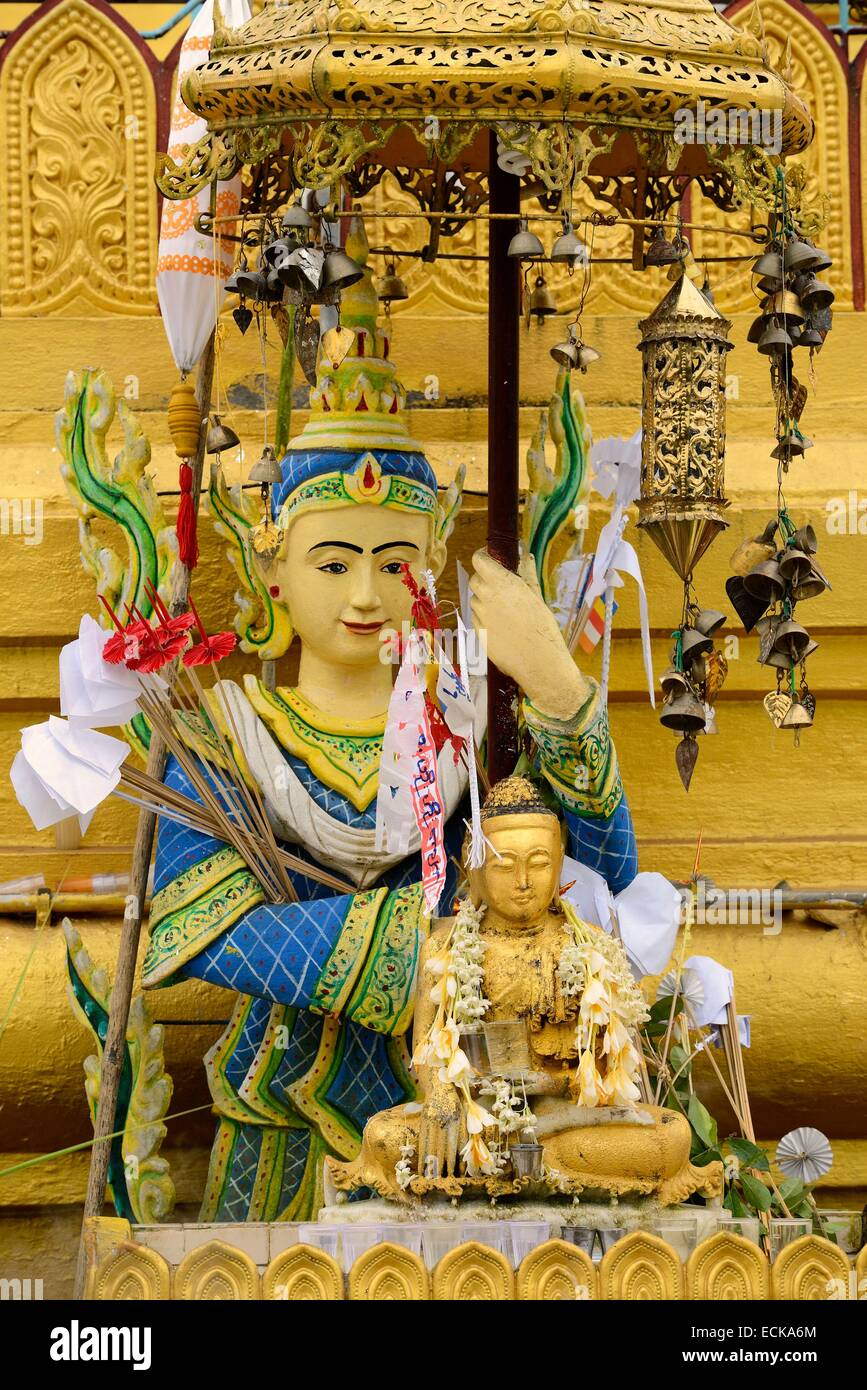 Myanmar (Burma), Bago (Pegu), Shwemawdaw pagoda, Buddhas Stock Photo