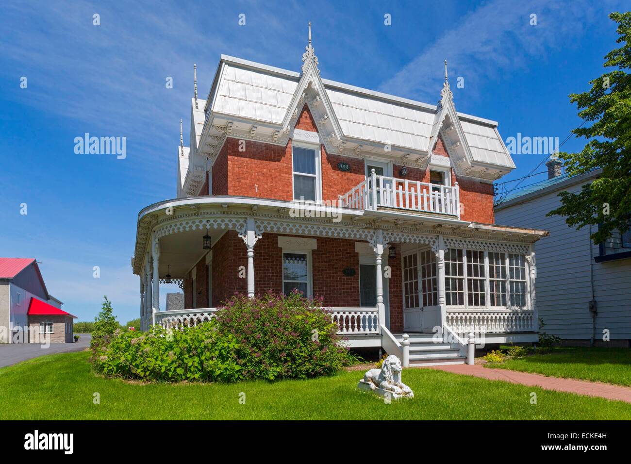 Canada, Quebec, MontΘrΘgie, Rougemont, old house Stock Photo Alamy