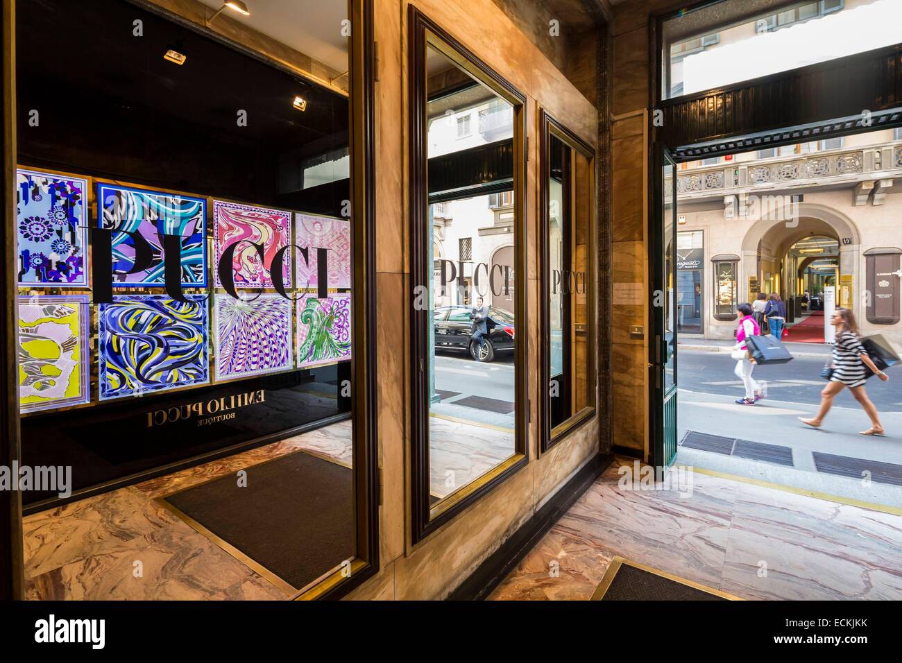 Emilio Pucci: Over 2 Royalty-Free Licensable Stock Vectors