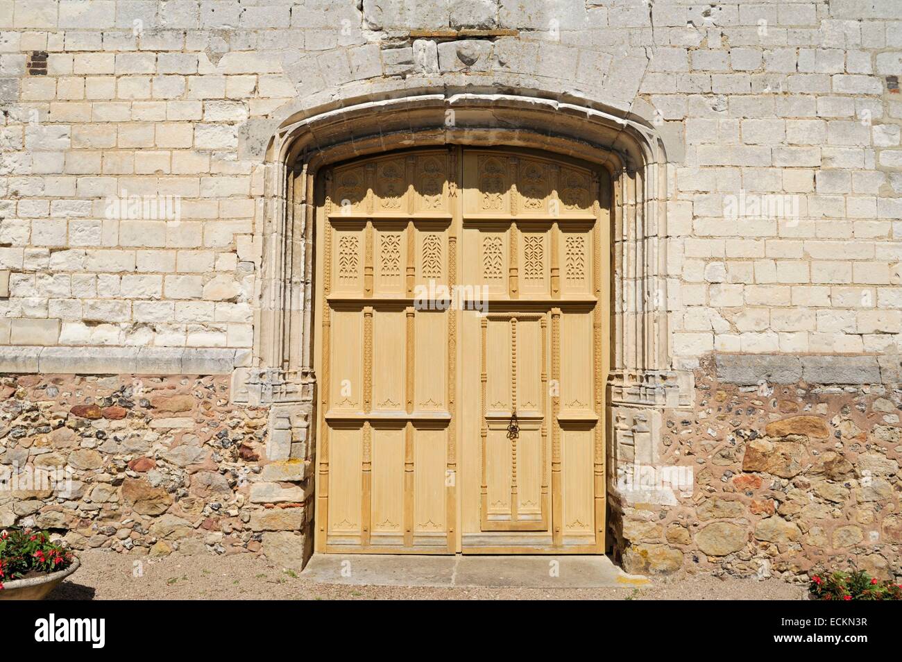 France, Aube, Villemaur sur Vanne, Church of the Assumption of the Virgin, door of the church Stock Photo