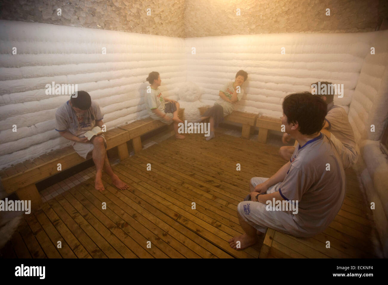 Seoul sauna hires stock photography and images Alamy