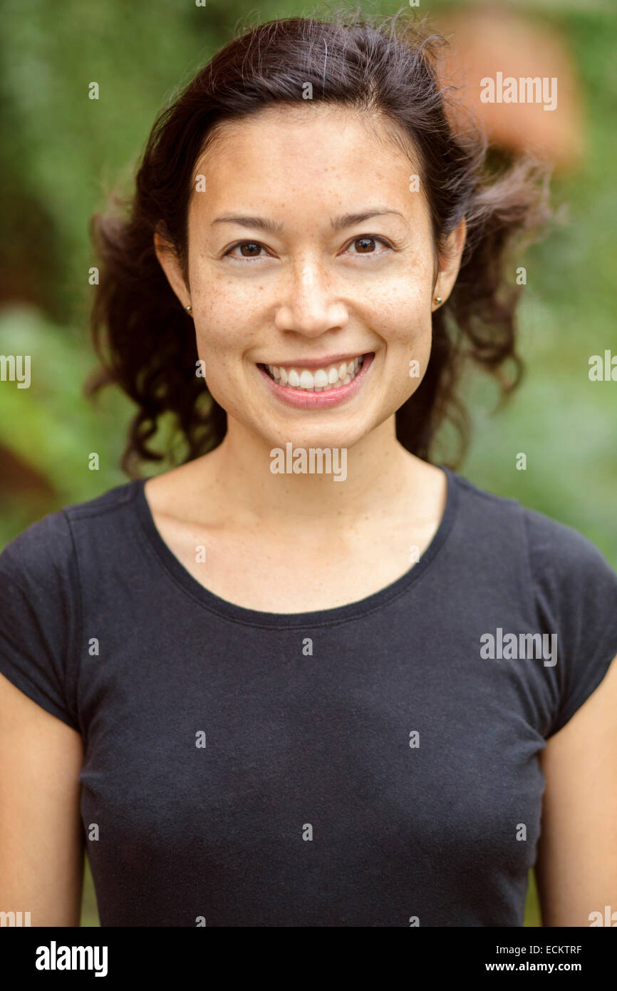 Portrait 30s woman in hi-res stock photography and images - Alamy
