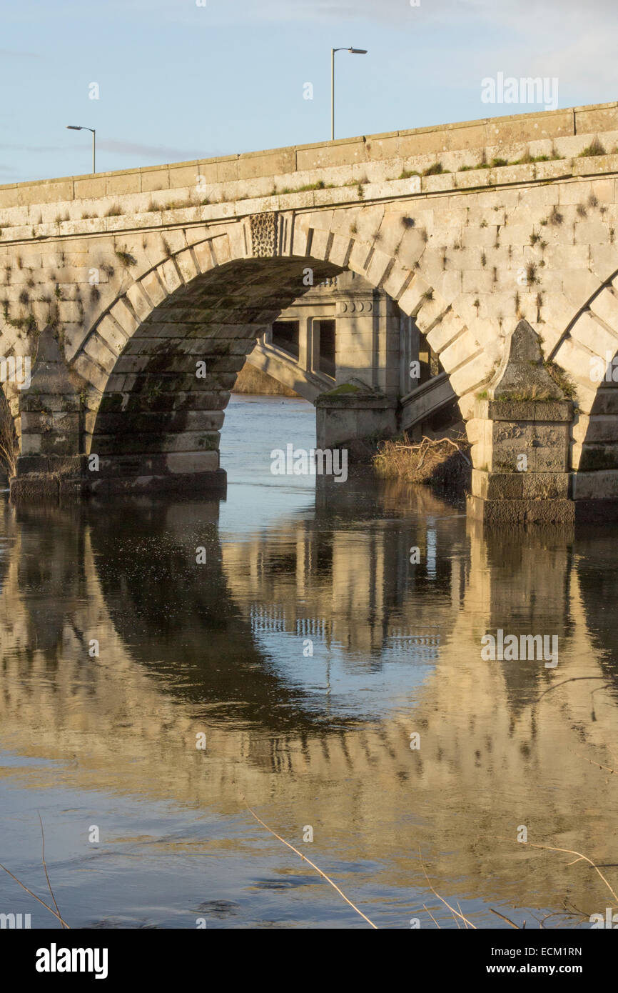 Old Bridge over River Severn at Atcham Stock Photo - Alamy