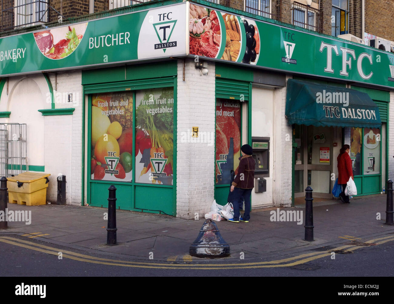 Turkish Food Centre in Ridley Road Market, Dalston, London Stock Photo