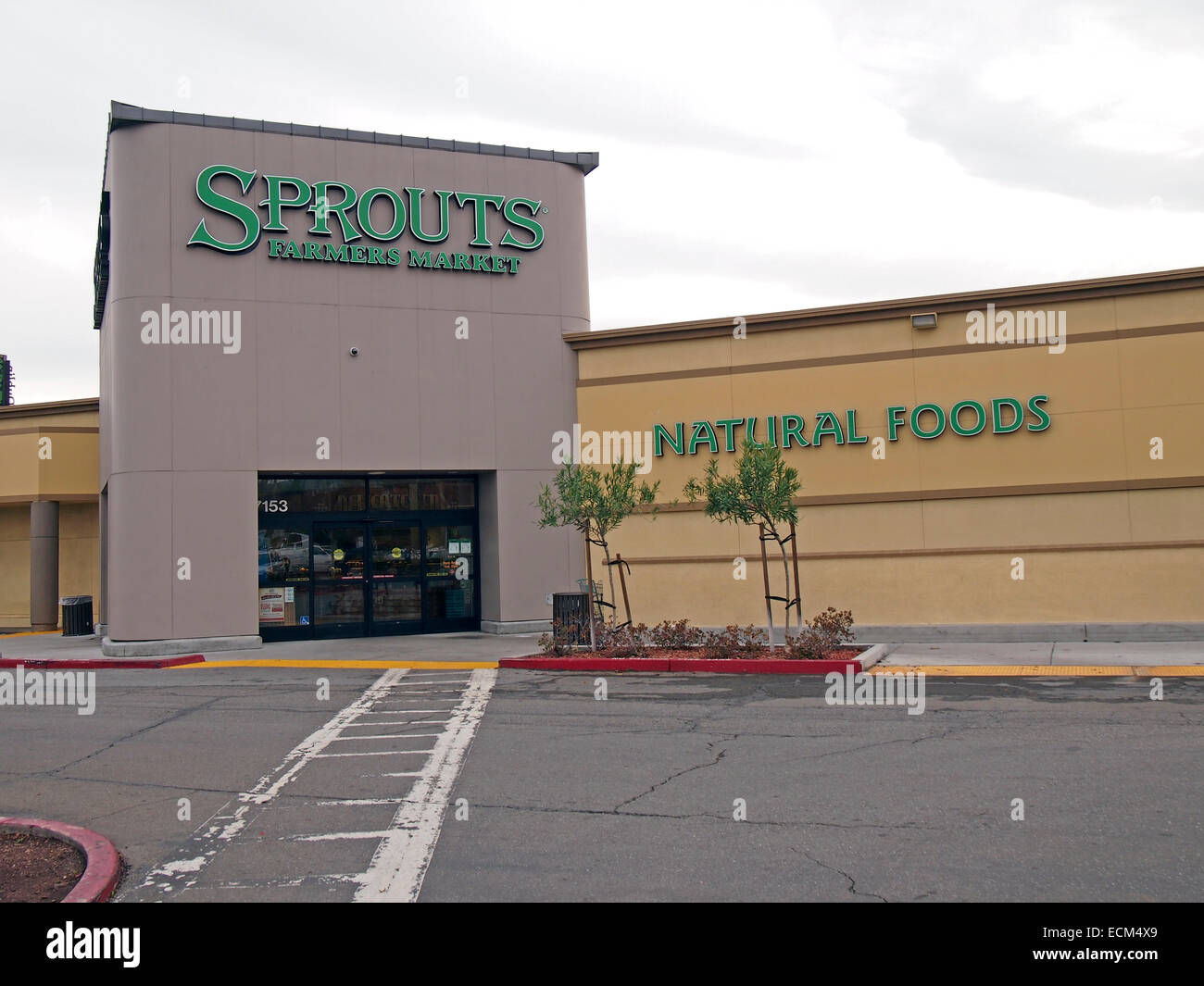 Sprouts farmers market hires stock photography and images Alamy