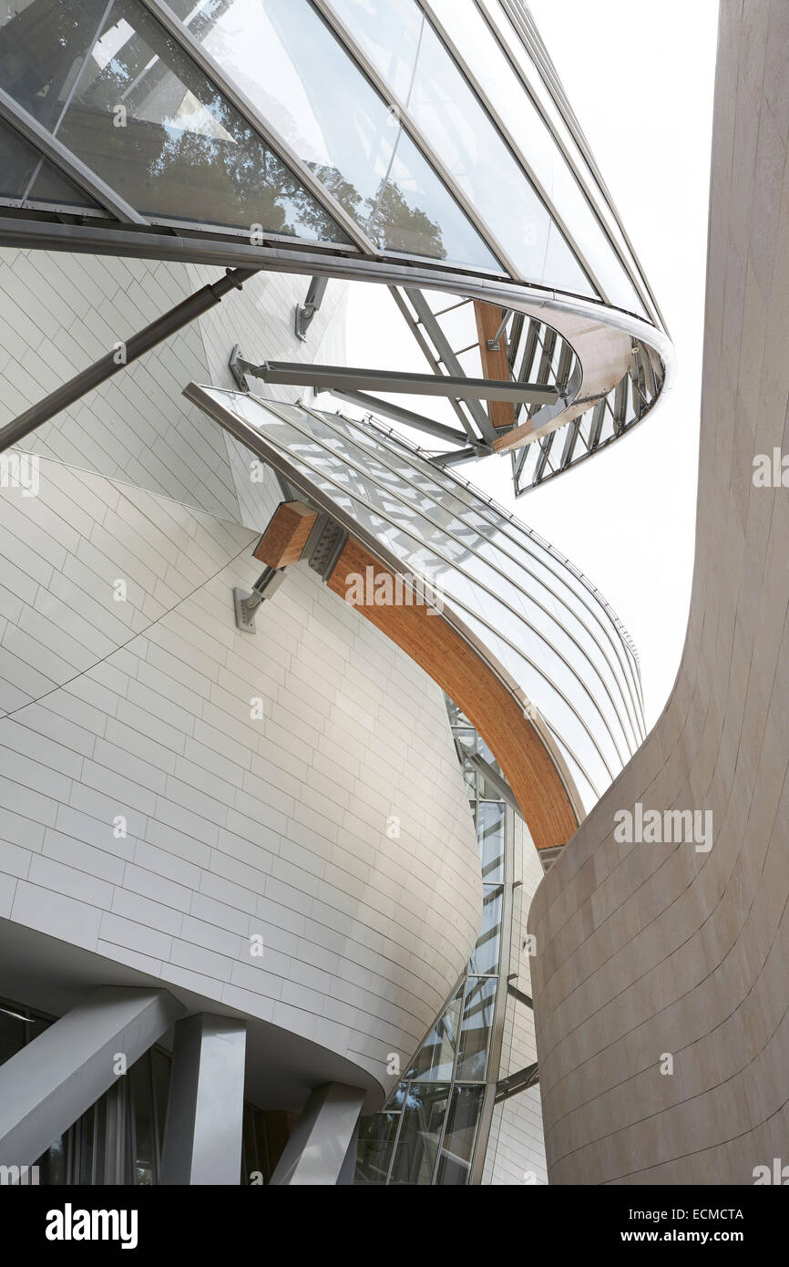 Fondation Louis Vuitton / Gehry Partners  Fondation louis vuitton, Frank  gehry, Gehry
