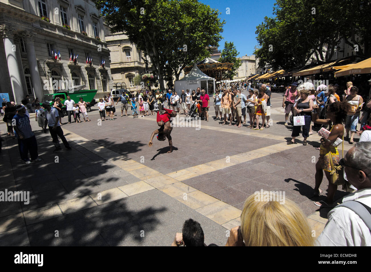 Streetdance spectacle during the Summer Festival of Avignon, Avignon, Vaucluse, Rhone valley, Provence, France, Europe Stock Photo