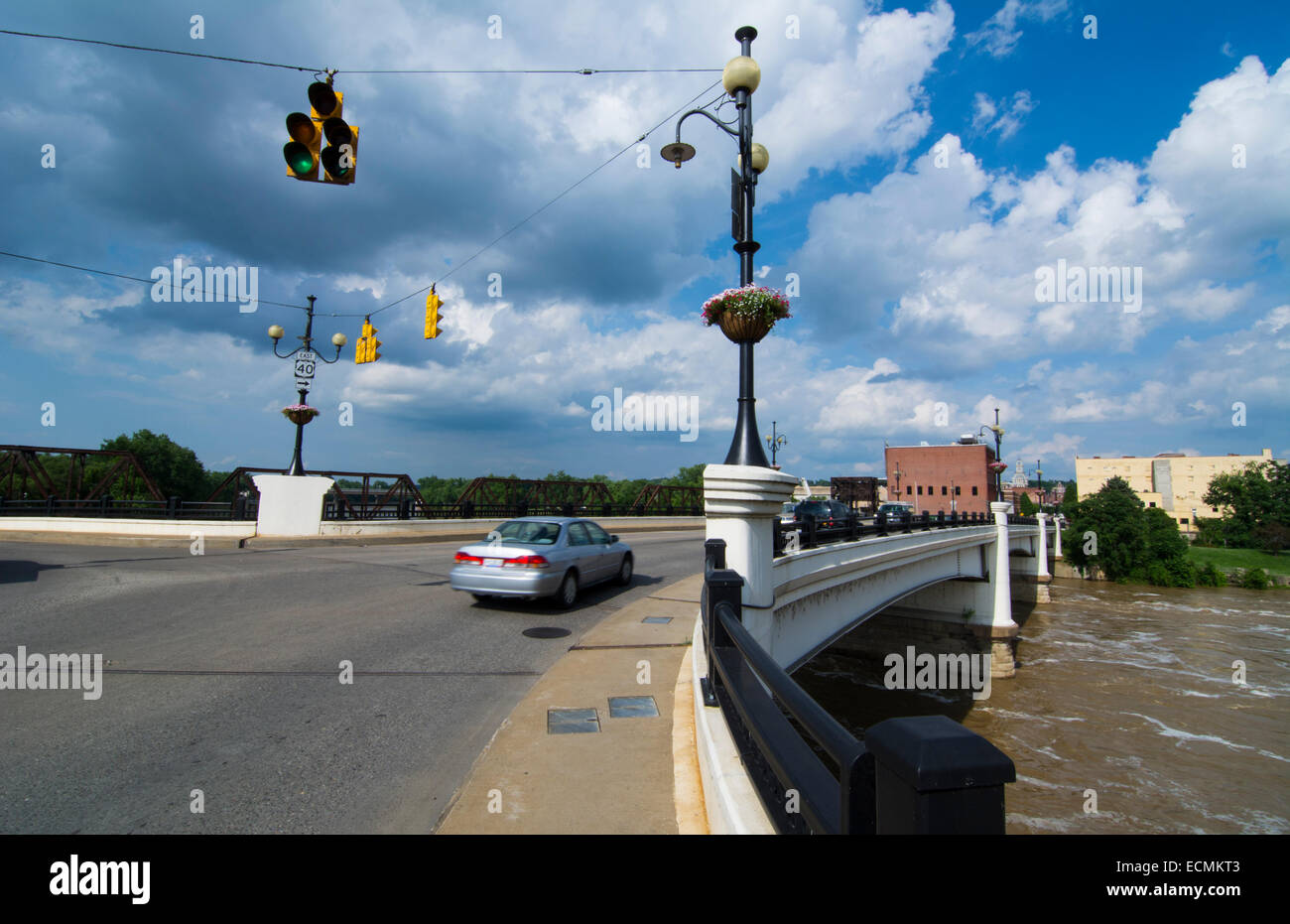 Zanesville Ohio famous Y Bridge threeway traffic over Muskingum River built in 1814 and