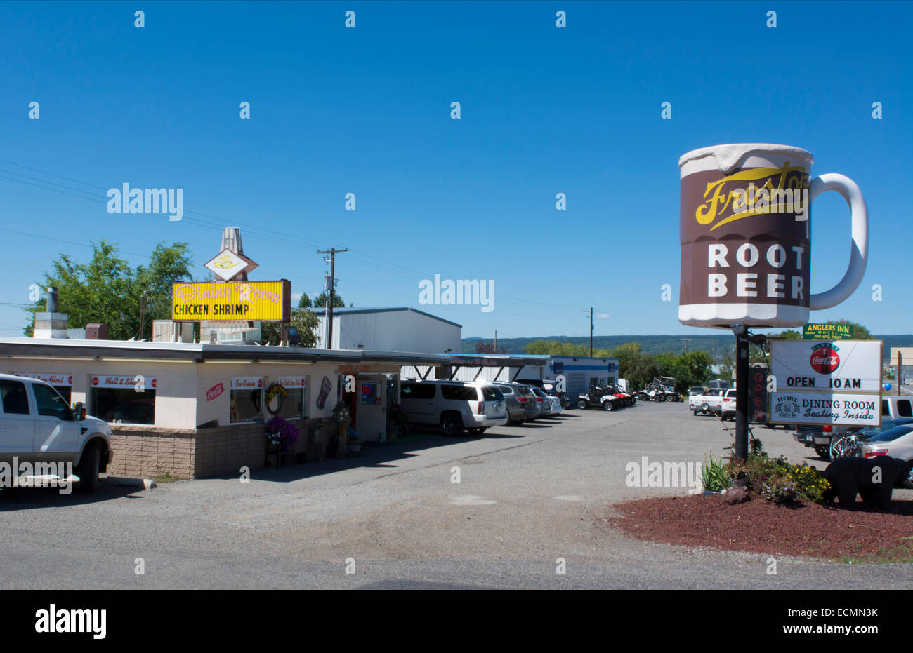 Ashton Idaho old historical Frostop Drive In open since 1965 with fish