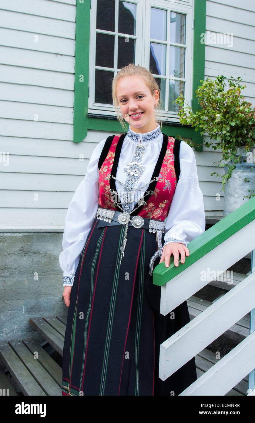 Traditional dress norway hi-res stock photography and images - Page 3 -  Alamy