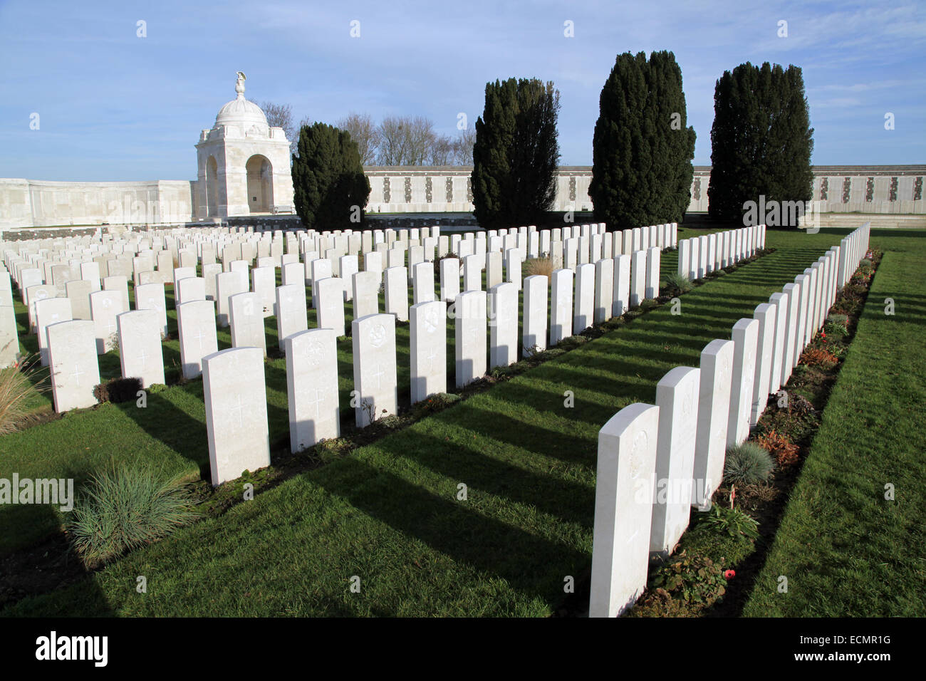 Tyne Cot Cemetery and Memorial to the missing.final resting place of 12000 Commonwealth serviceman,more than 8300 unidentified. Stock Photo