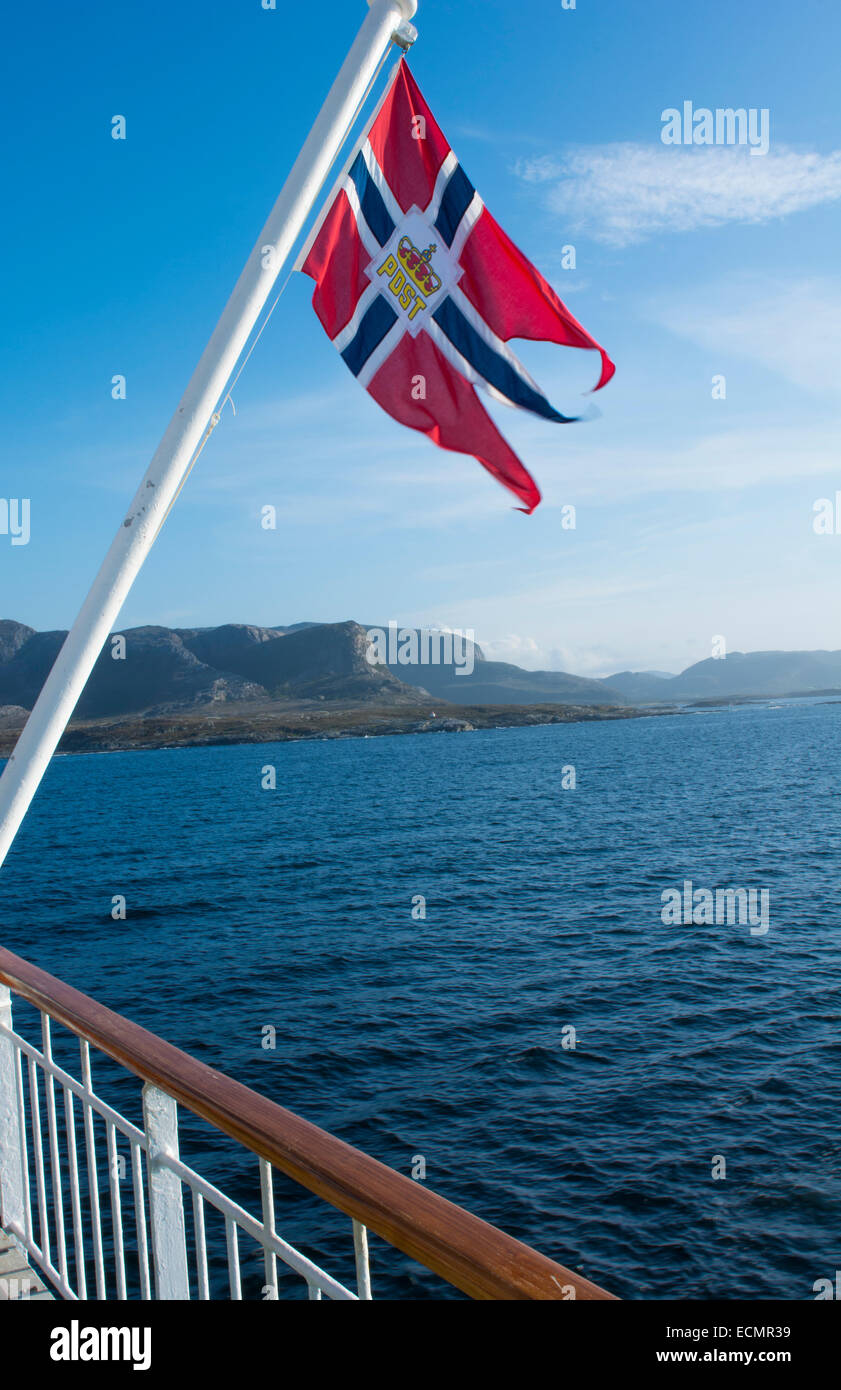 hurtigruten postal cruise