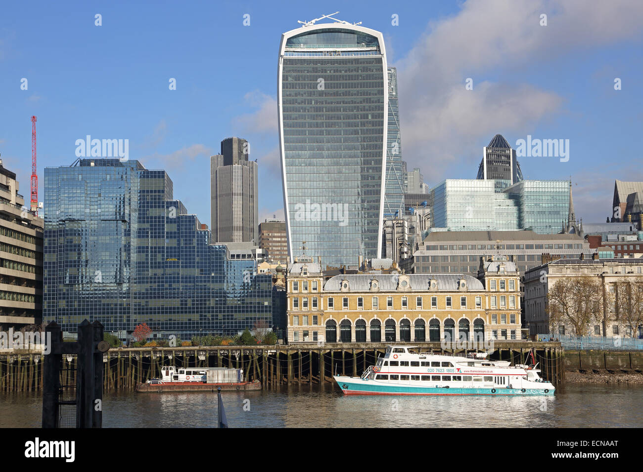 new building at 20 Fenchurch Street known as the Walkie talkie. Designed by Rafael Vinoly and famed for focusing the suns rays Stock Photo