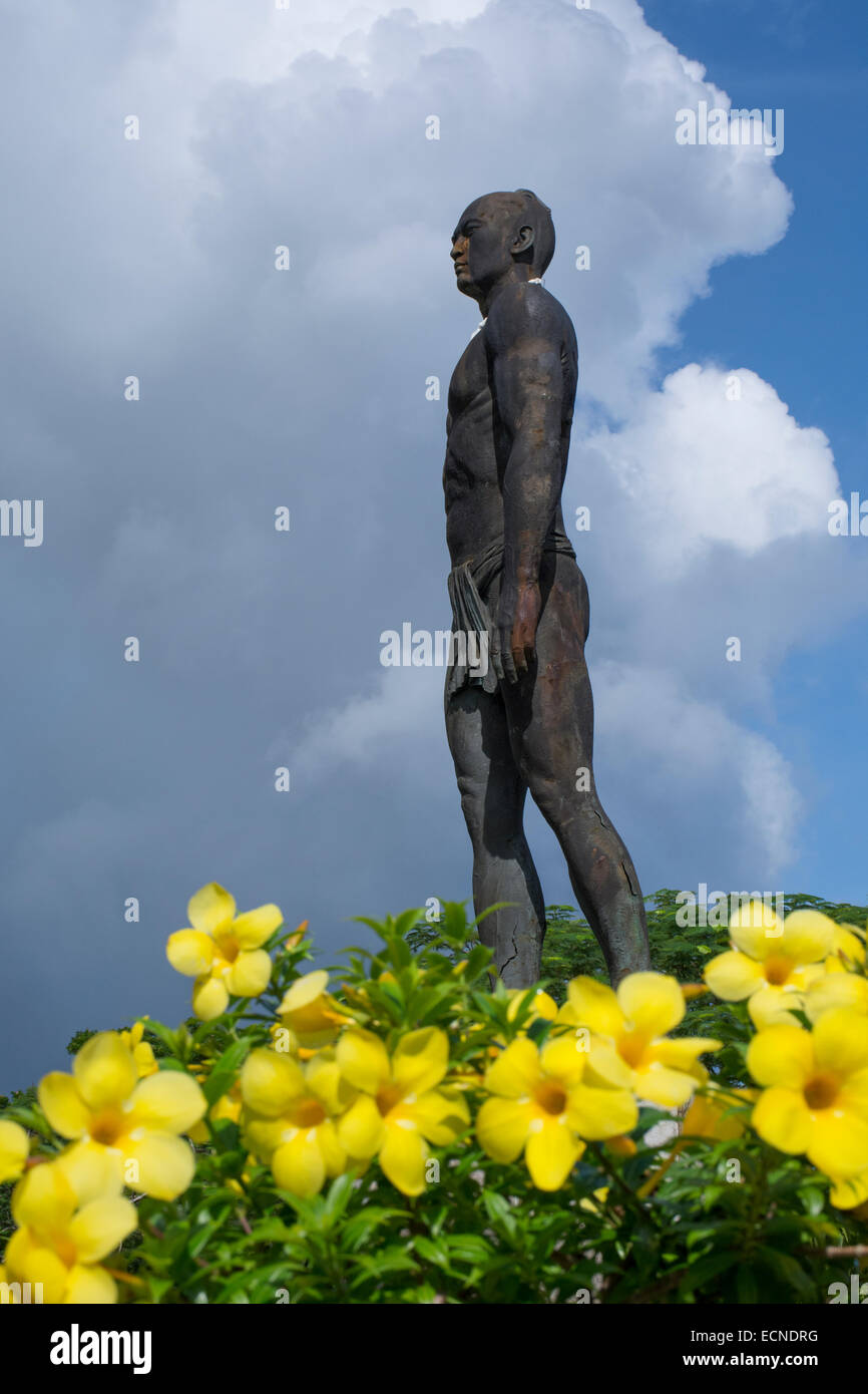 Micronesia, Mariana Islands, US Territory of Guam, Agana (aka Hagatna). Chief Quipuha Park, statue of Chief Quipuha. Stock Photo