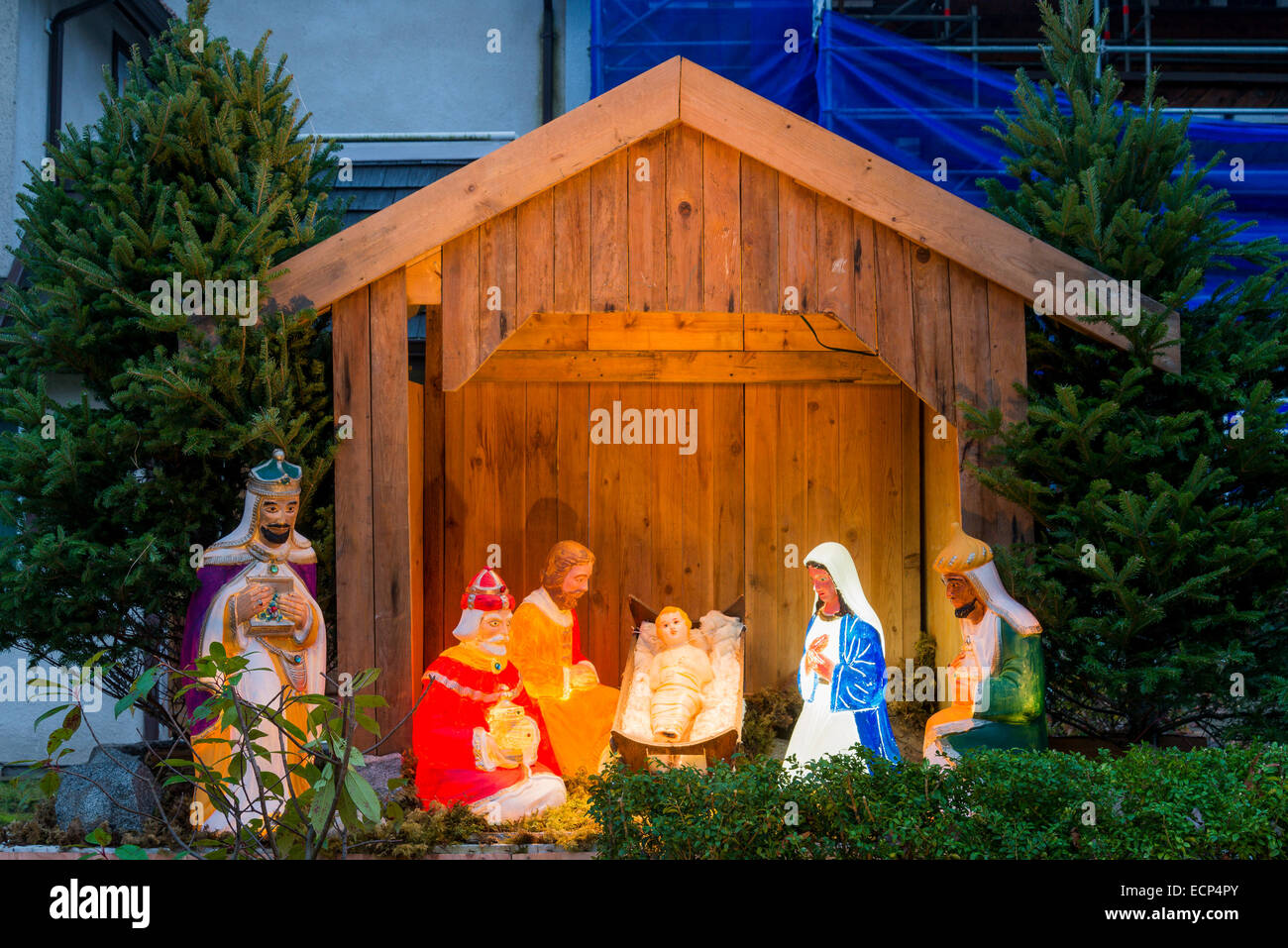 Illuminated Nativity Scene Display Stock Photo 76704067 Alamy Illuminated Nativity Scene Display