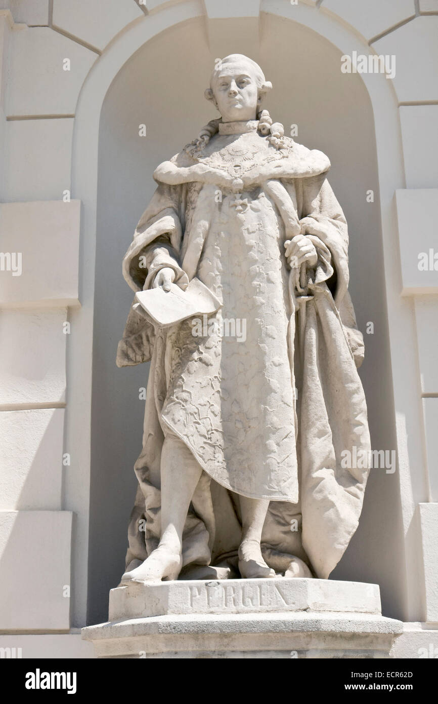 Pergen Statue of Johann Baptist Anton Graf von Pergen Stock Photo - Alamy