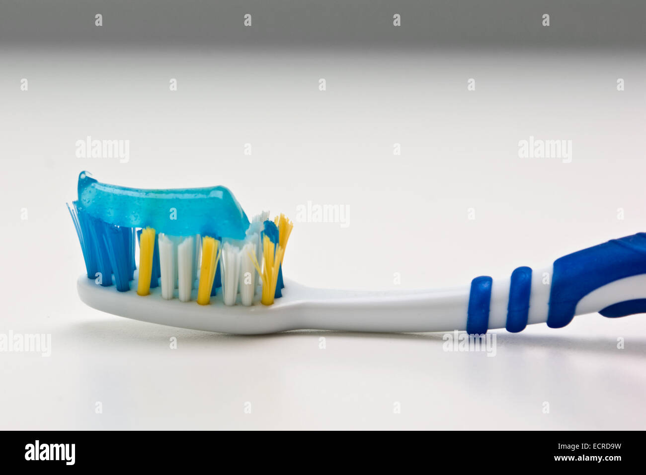 toothbrush and toothpaste Stock Photo - Alamy