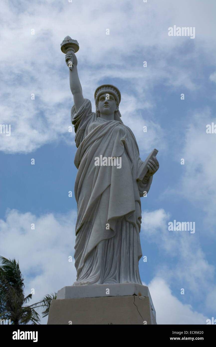 Micronesia, Mariana Islands, US Territory of Guam, Agana (aka Hagatna). Paseo de Susana Park, Statue of Liberty. Stock Photo