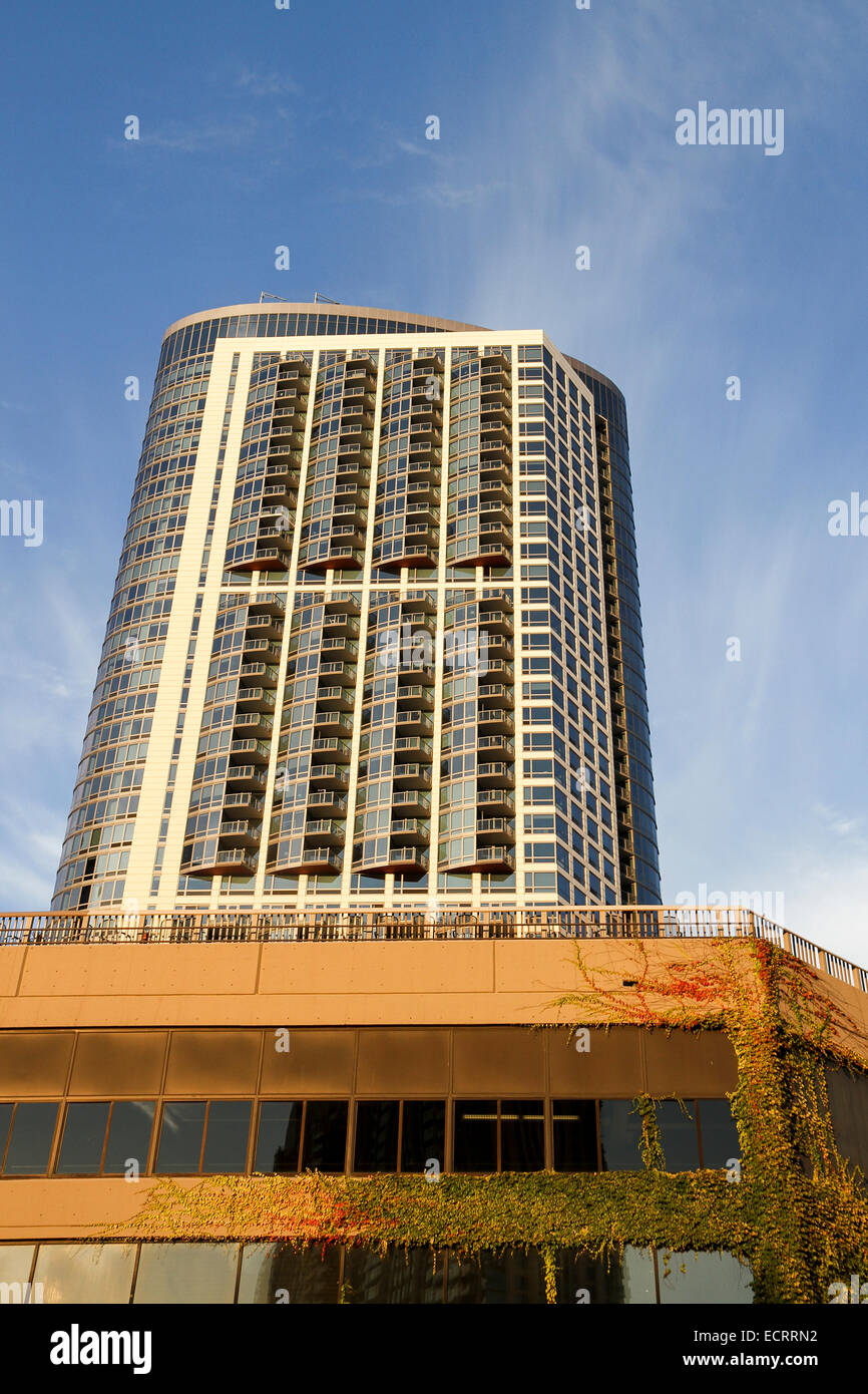 Hubbard Place apartments, Chicago, Illinois Stock Photo Alamy