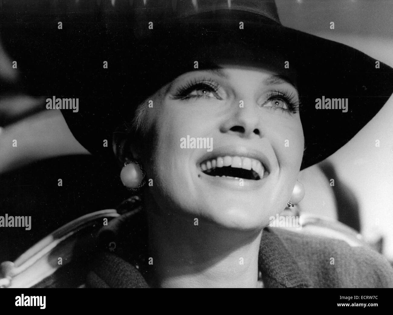 FILE: 18th Dec, 2014. Italian screen actress VIRNA LISI, famed in the