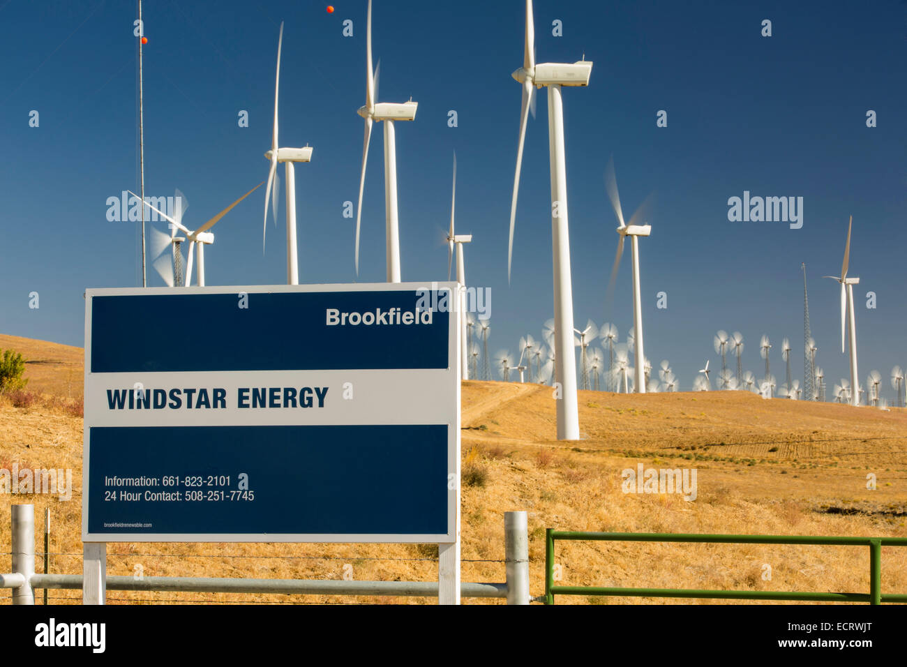 Part of the Tehachapi wind farm in California, USA Stock Photo Alamy