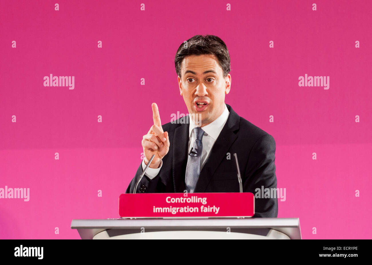Labour Party Leader, Ed Miliband speaking about controlling immigration in Gt Yarmouth, Norfolk today. Photography by Jason Bye Stock Photo