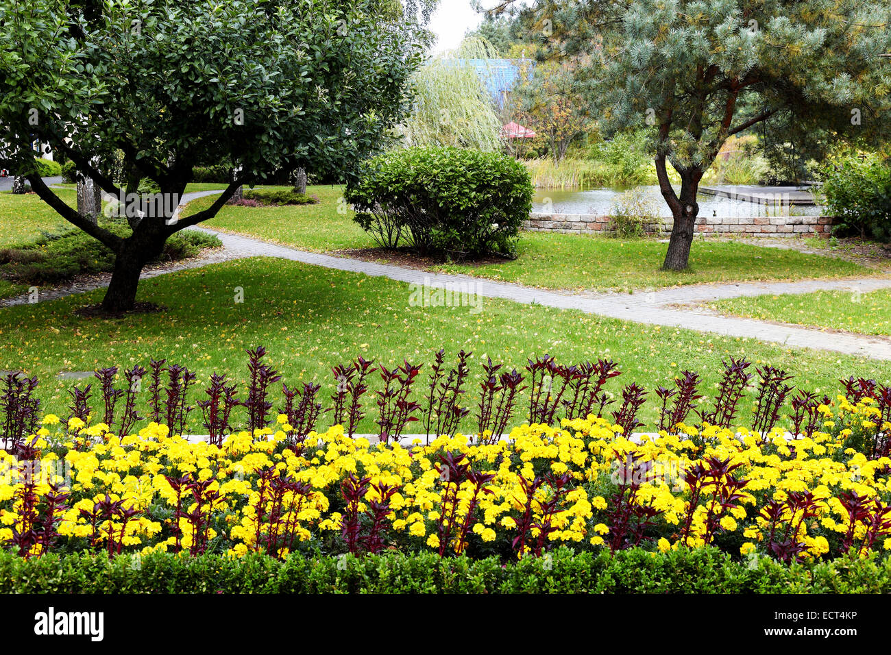 Park in Spring Stock Photo - Alamy