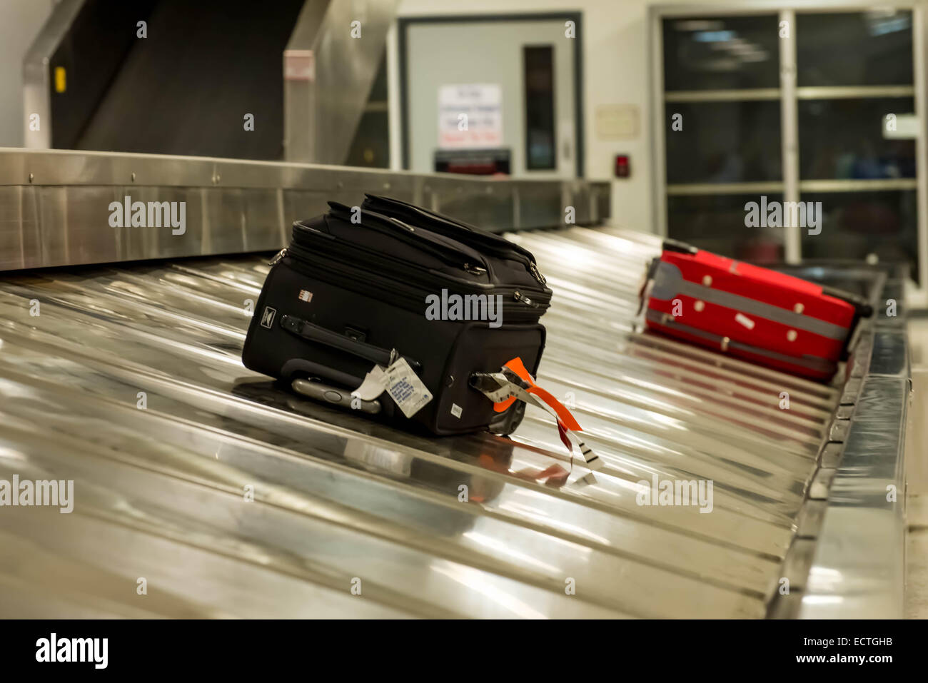IAH, Houston Intercontinental Airport, Houston, TX, USA luggage