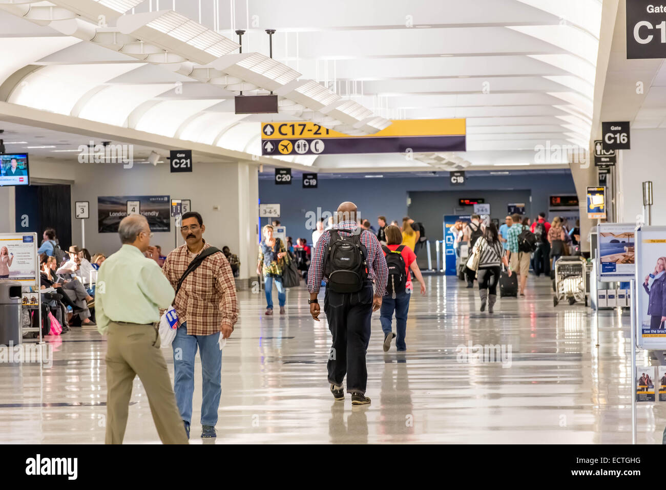 IAH, Houston Intercontinental Airport, Houston, TX, USA passengers