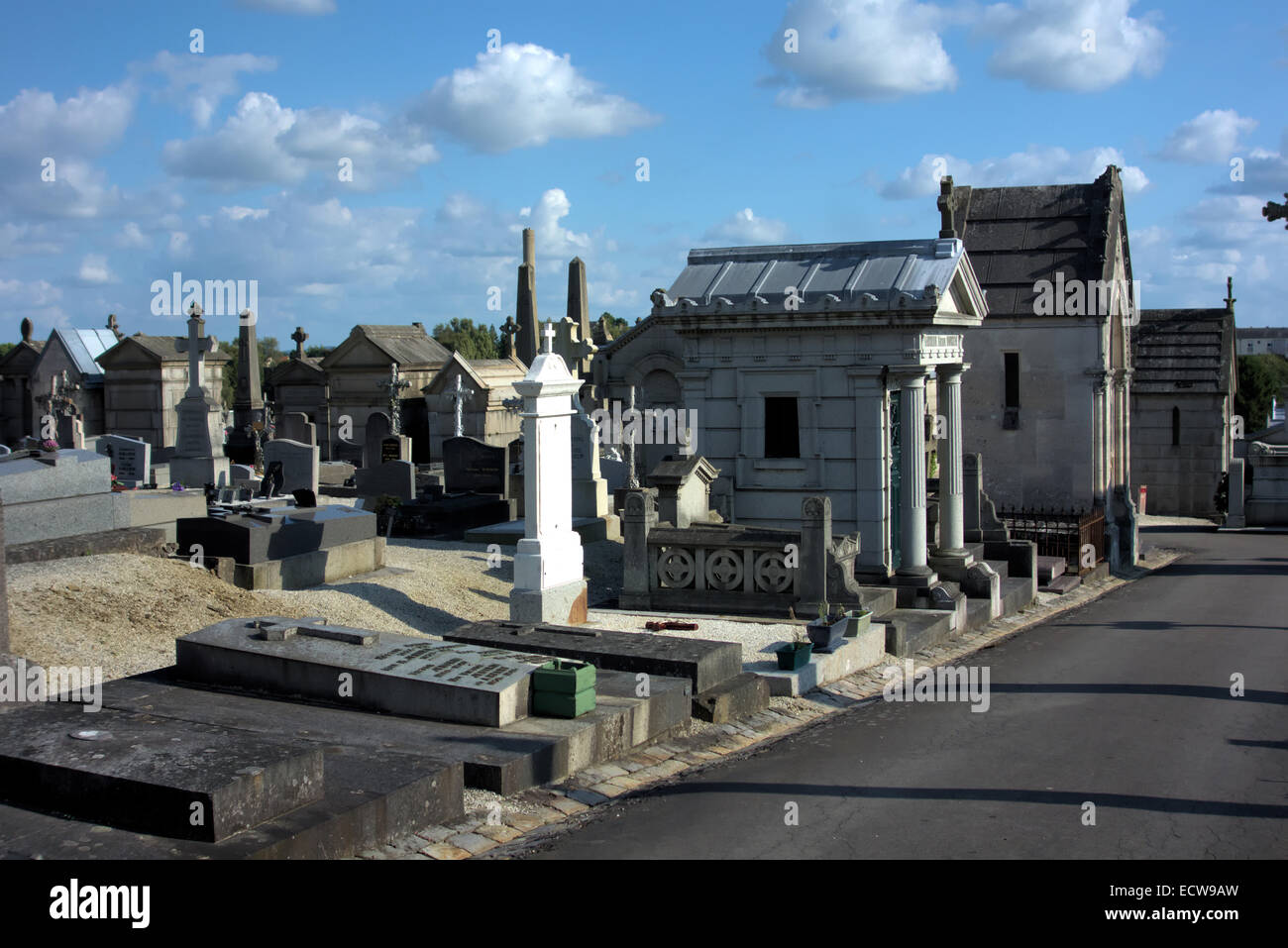 French graveyard hires stock photography and images Alamy